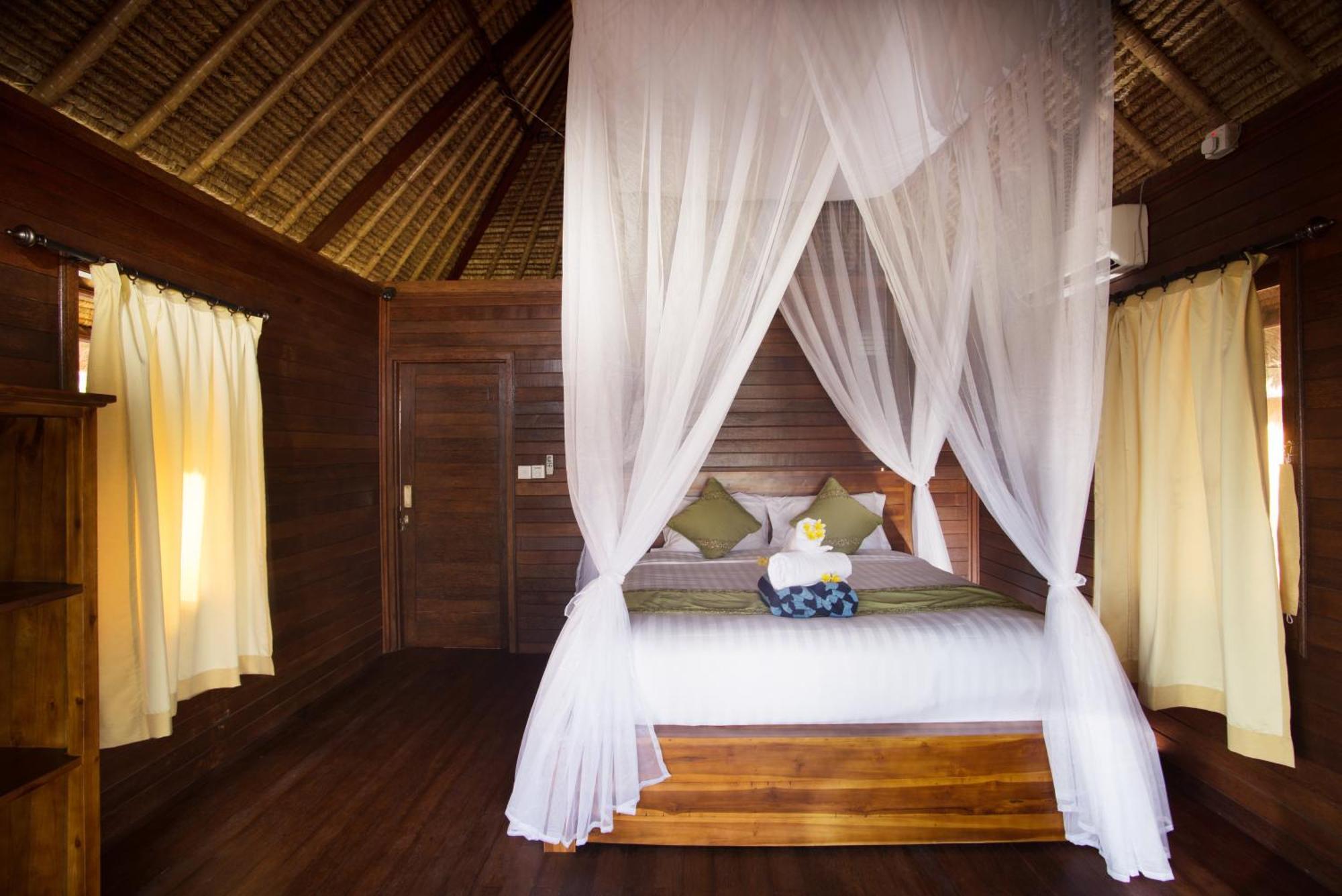 Laguna Reef Huts Nusa Lembongan Exterior photo